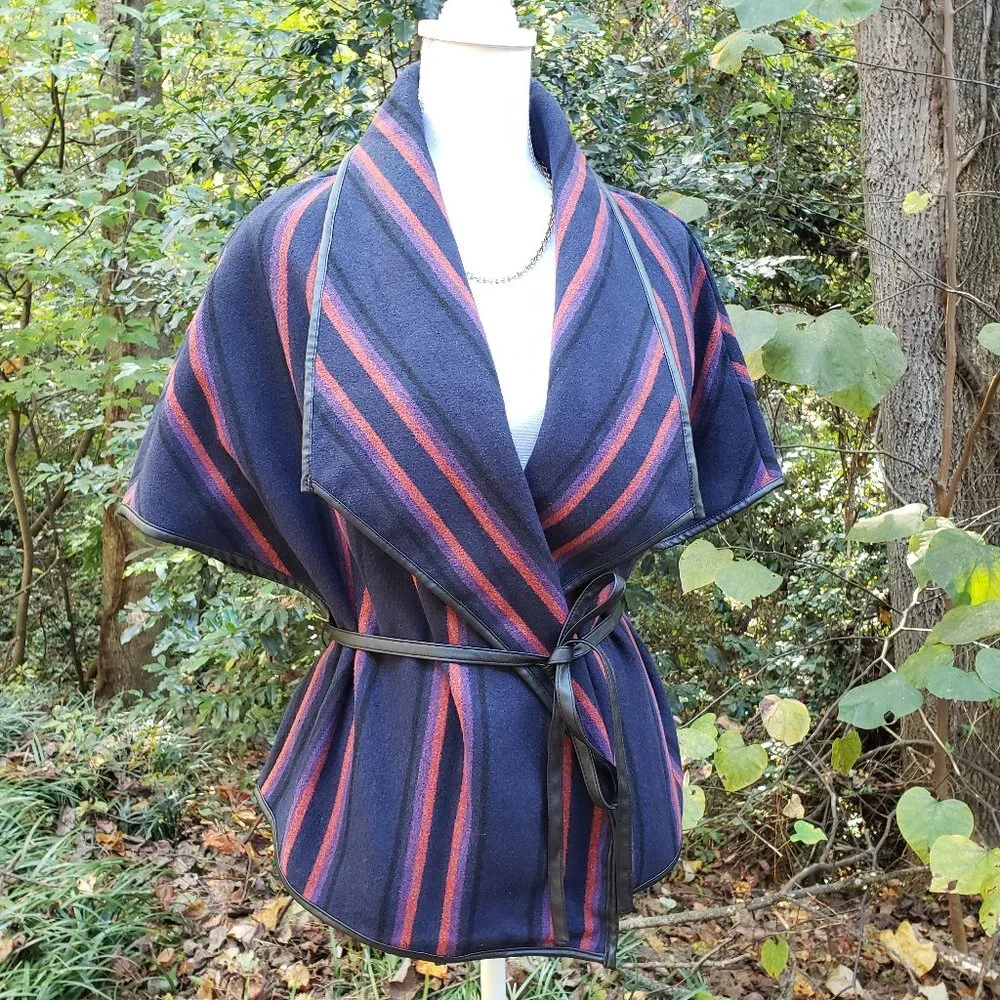 BB DAKOTA Point Blanket Striped Vest Vegan Leather Tie Waist Size Small - Picture 4 of 10